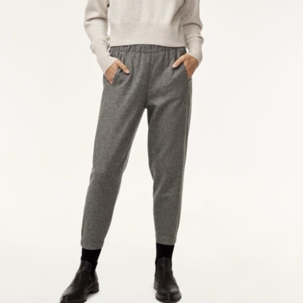 Aritzia Babaton Dexter Pant in rare tweed pattern